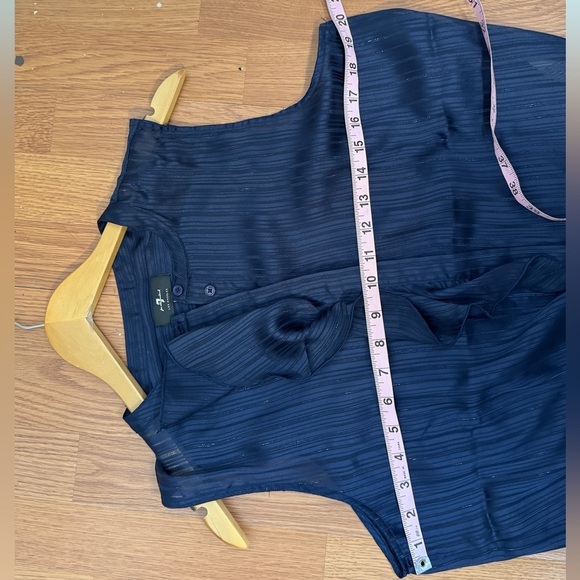 7 FOR ALL MANKIND Sparkle Ruffled Sleeveless Top Size M - Picture 12 of 13